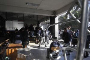 Comisión de DD.HH. citará a director a cargo de FF.EE. de Carabineros
