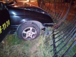 Pareja robó y destruyó taxi dejando sin fuente laboral a futuro padre