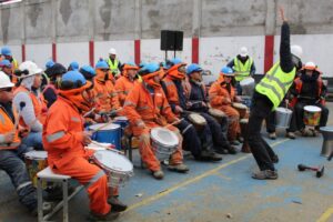 “Tambores del alma” reunió a 600 trabajadores de la construcción en Punta Arenas