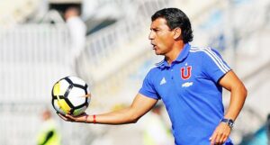 El “Huevito” Valencia perdió los bonos por ser el nuevo “deté” de Universidad de Chile