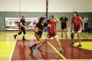 Con la cuarta fecha se reanuda el torneo del Senior Femenino