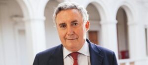 Ennio Vivaldi es reelegido como rector  de la Universidad de Chile