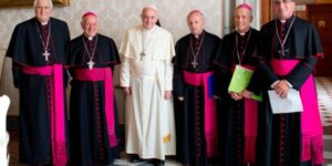 Declaración de los obispos de la Conferencia Episcopal de Chile en Roma