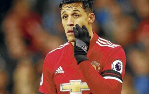 Gary Neville, histórico capitán del United, destruyó la llegada de Alexis a Manchester