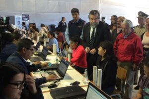 102.133 extranjeros se han inscrito para regularizar su situación en el país