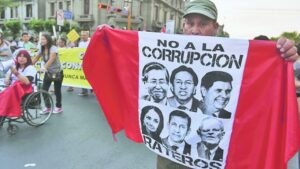 Fiscalía de Perú investigará a Kuczynski, García y Toledo por aportes de Odebrecht a campañas