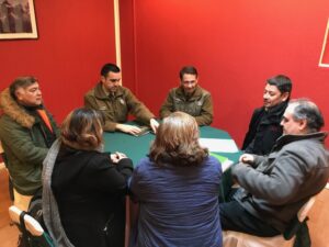 Colegio de Profesores sostuvo reunión con Carabineros para aclarar “hostigamiento”
