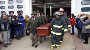 Familiares y amigos dieron su último adiós al reconocido reportero Juan Ojeda