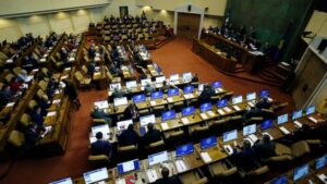 Diputados acuerdan solicitarle al Gobierno  que dé urgencia a proyecto del FA