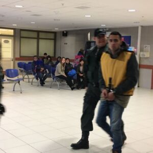 Riña al interior de la cárcel deja a un interno apuñalado con graves lesiones