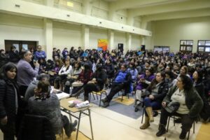 Paro de profesores “en punto muerto”  y no se visualiza una fecha de término