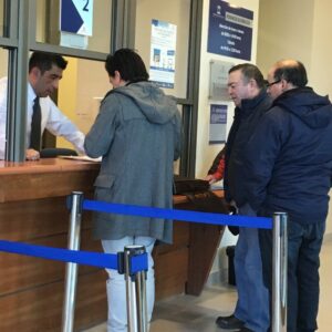 Socios microbuseros se querellan contra su directiva