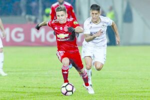 La “U” hizo la tarea ante La Serena  y cerró su paso en la Copa Chile