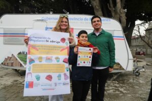 Gobernación inicia campaña de ropa de abrigo para niños inmigrantes