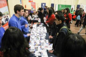 Hoy se realiza la segunda jornada de la exitosa Feria de Educación Superior