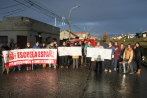 Escuela España organizó manifestación que detuvo el tránsito temporalmente