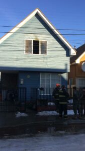 Incendio causó daños en Vivienda de Villa Sendero Austral
