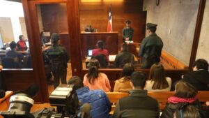Chofer y uniformado tendrán condición de víctima e imputado a la vez