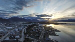 La lucha de Puerto Williams contra el éxodo obligado