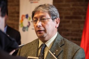 “No se puede pretender que todos los  contenidos sean entregados normalmente”