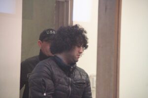 Carabineros logra capturar a ladrón de  millonario robo desde camioneta estacionada