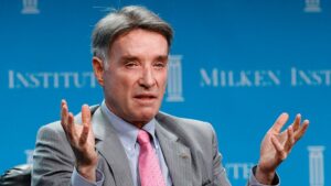 Condenan a 30 años de cárcel al ex hombre más rico de Brasil