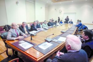 Constituyen Comisión Regional por los  500 años del descubrimiento del Estrecho