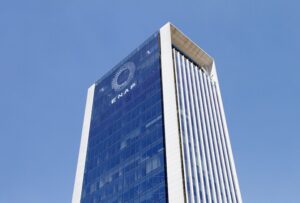 Indignación entre trabajadores de ENAP por pago de millonarias indemnizaciones