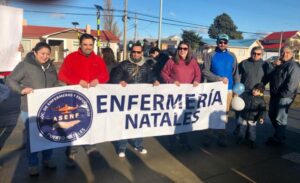 Más de doscientos natalinos se movilizaron exigiendo justicia por lactante fallecido