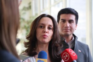 Salida de seremi Yanira Lara genera cuestionamiento a manejo político del Gobierno en Magallanes