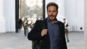 Descarta ser partidario de recurrir al Tribunal Constitucional
