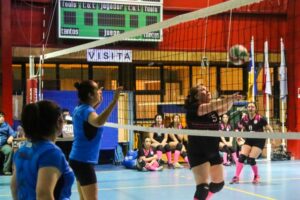 CAV de Puerto Montt fue el campeón del 2º° torneo de vóleibol del Club Fénix