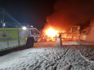 Incendio con 40° bajo cero destruyó Gobernación Marítima en la Antártica