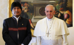 Papa Francisco recibe a Evo Morales y lo anima a trabajar por la solidaridad y la paz