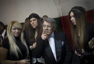 Este miércoles se exhibe el documental “Il Siciliano” que retrata a Juan Carlos Avatte, el rey de las pelucas