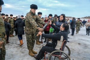 Quinientos familiares hicieron entrega simbólica de armas a más de 400 soldados conscriptos