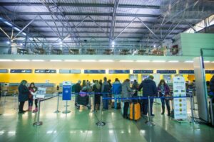 Rebaja de tasas de embarque  favorece a pasajeros de la región