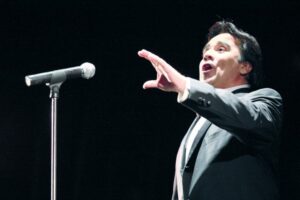 Retira tu entrada para disfrutar del  tenor Tito Beltrán y Dúo Meneses Calisto