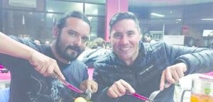 Camarógrafo de “Lugares que hablan” habría subido entre 8 y 15 kilos haciendo el programa