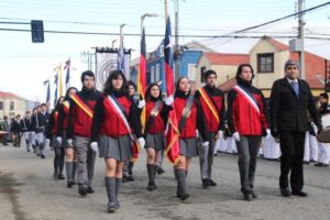 Magallanes conmemoró natalicio de Bernardo O’Higgins con majestuoso desfile