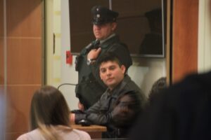 Defensa penitenciaria busca librar condena de violación a exmilitar