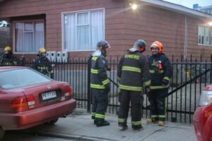 Mujer intoxicada por emanación de gas