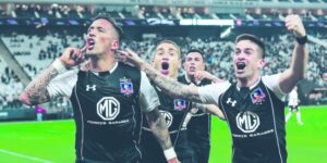 Colo Colo clasificó sufriendo a cuartos de final de la Libertadores