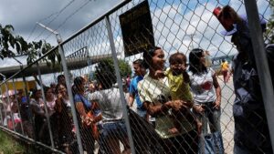 Gobierno rechaza nueva solicitud de cerrar la frontera con Venezuela