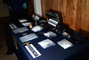 Ciudadano Colombiano es detenido al intentar ingresar cocaína de alta pureza a Punta Arenas