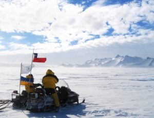 El viaje a la Antártica que complica al ex subsecretario de Telecomunicaciones