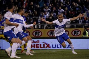 La “UC” venció a Everton y mantiene en lo más alto
