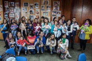 Padre fue premiado en el tercer concurso “Fotografiando la Lactancia en Magallanes”