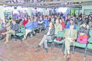 Combate de la maleza “pilosella” y control de la población de guanacos marcan las Jornadas Ganaderas 2018