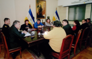 Familiares de Mirko Vigor se reúnen con ministro de Defensa